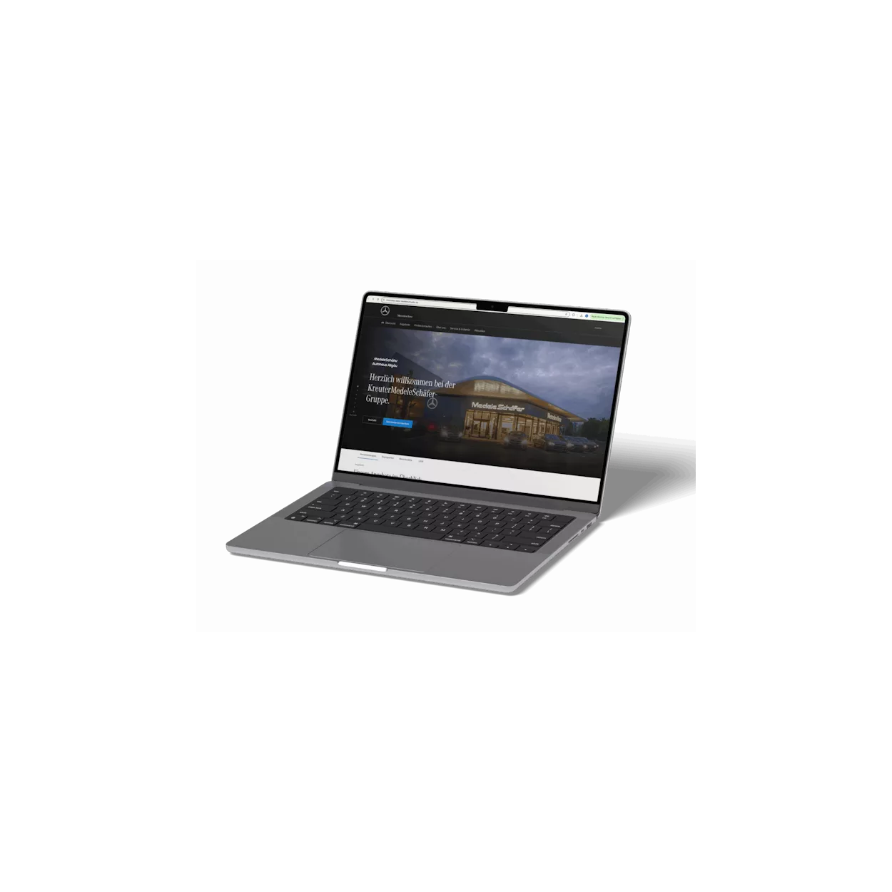 Laptop mit geöffneter Website des Mercedes-Benz Autohauses Kreuter Medele Schäfer.